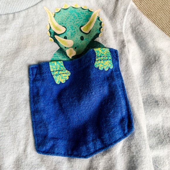 | 3 for $20 | Dinosaur long sleeve Baby Gap shirt - Picture 2 of 2